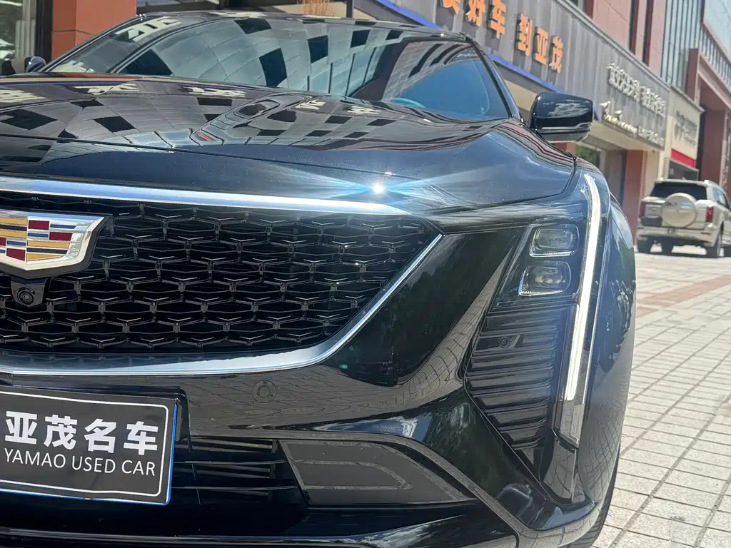Cadillac CT5 2025 28T Sport