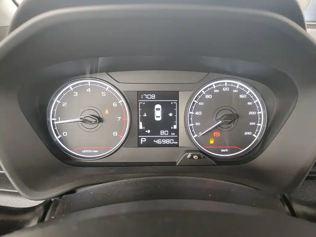 Geely Vision X3 — миниатюра 12