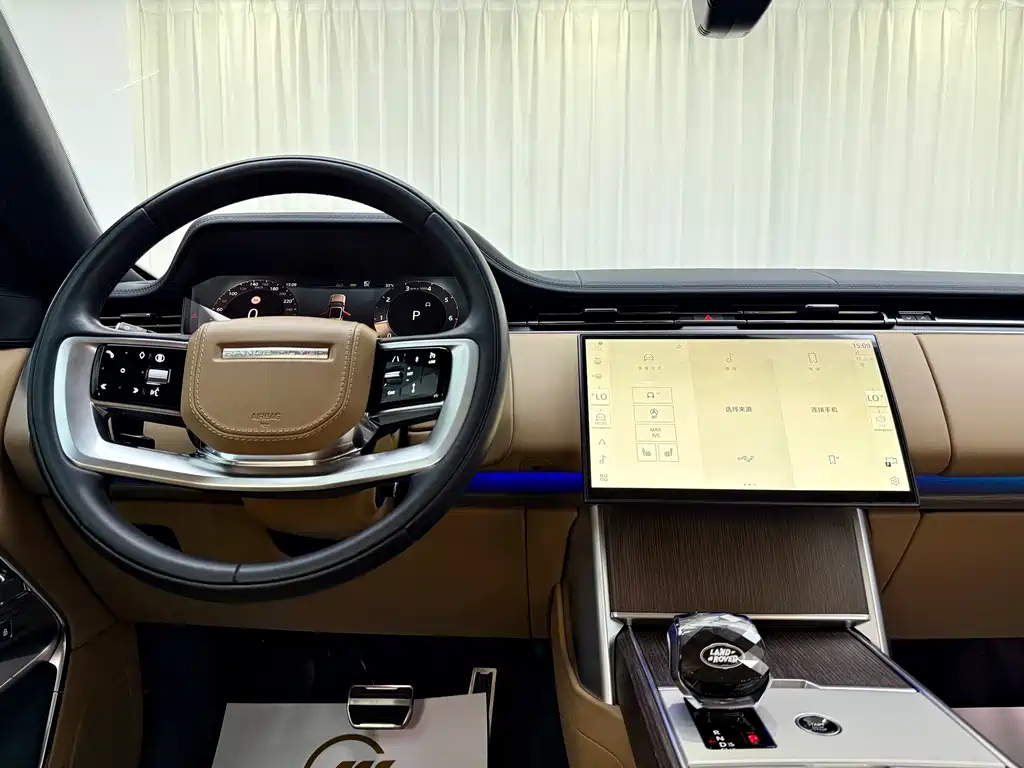 Land Rover Range Rover — миниатюра 10