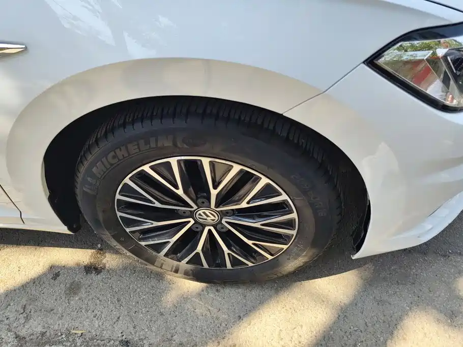 Volkswagen Sagitar — миниатюра 6