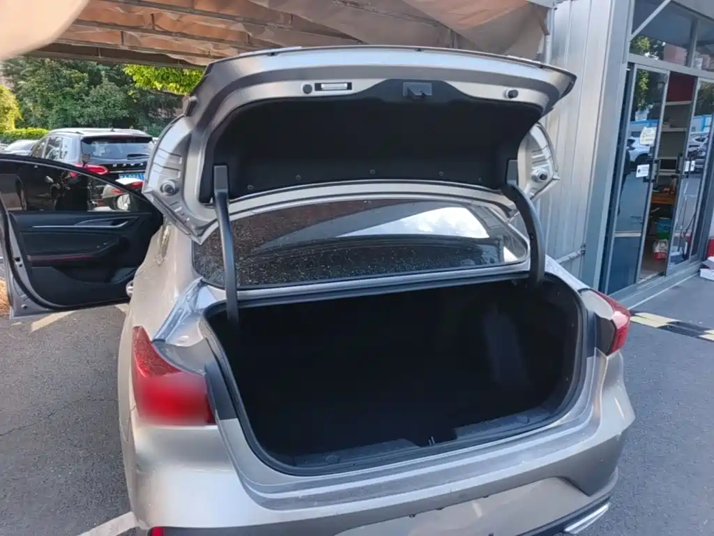 Changan Eado — миниатюра 19