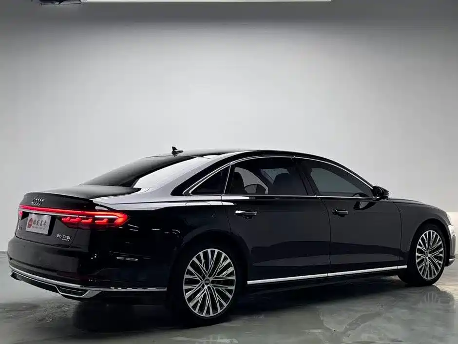 Audi A8 — миниатюра 20