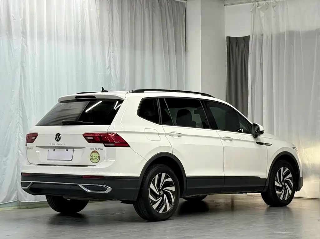 Volkswagen Tiguan L L 2022 330TSI AT