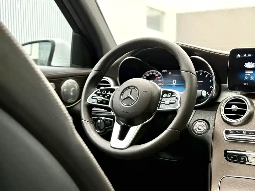 Mercedes-Benz GLC 2020 GLC 300 L 4MATIC