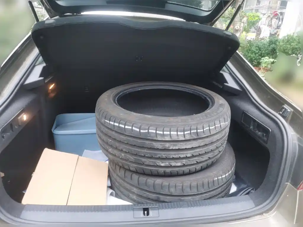 Skoda Superb — миниатюра 15