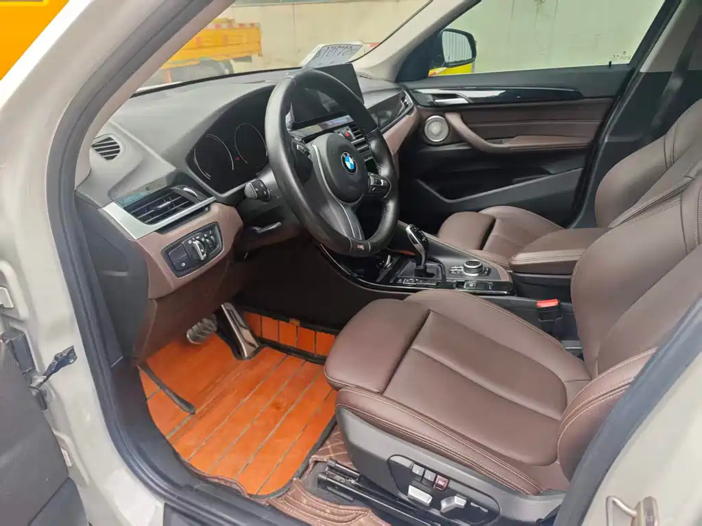 BMW X1 — миниатюра 9