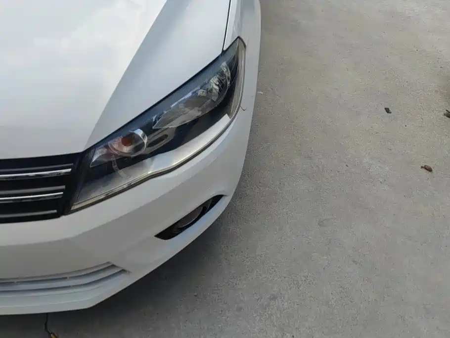 Volkswagen Jetta — миниатюра 5