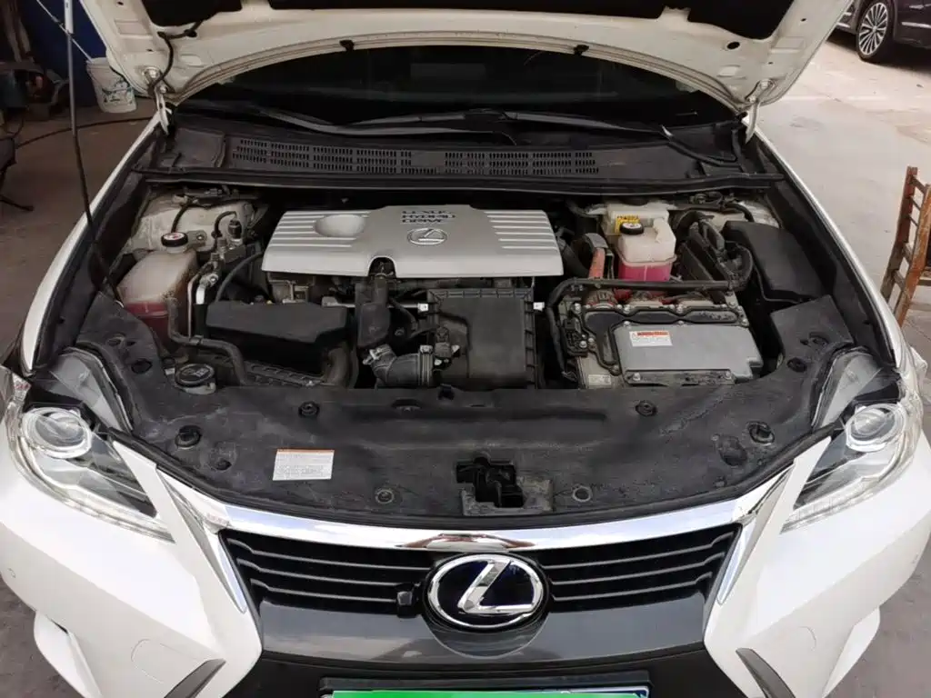 Lexus CT — миниатюра 20