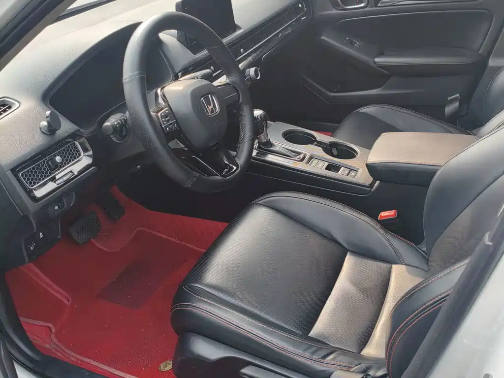 Honda Civic — миниатюра 8