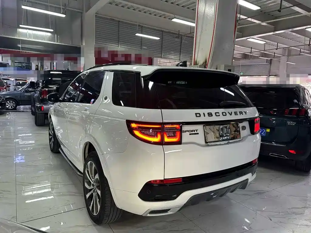 Land Rover Discovery Sport — миниатюра 4