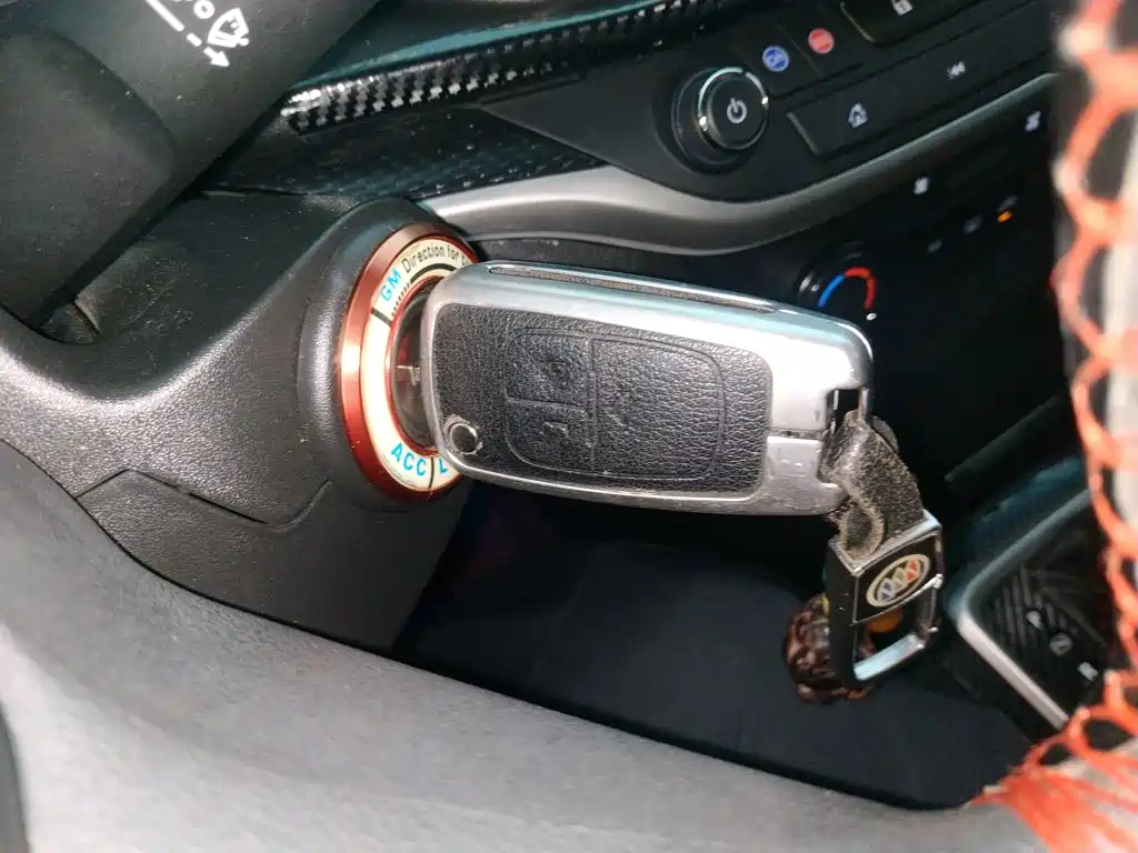Buick Excelle — миниатюра 9