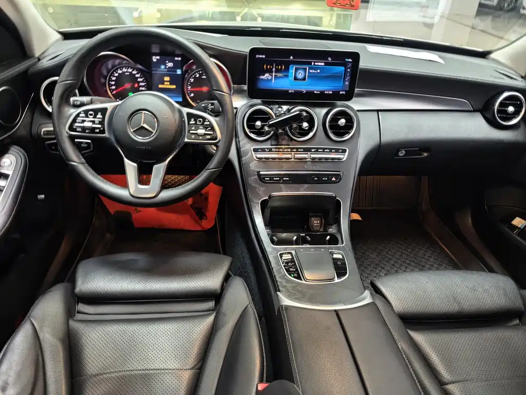 Mercedes-Benz C-Class — миниатюра 9