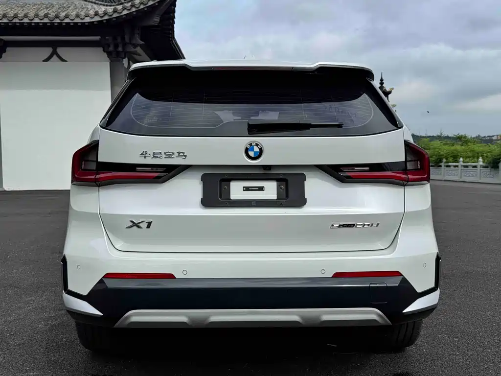 BMW X1 — миниатюра 5