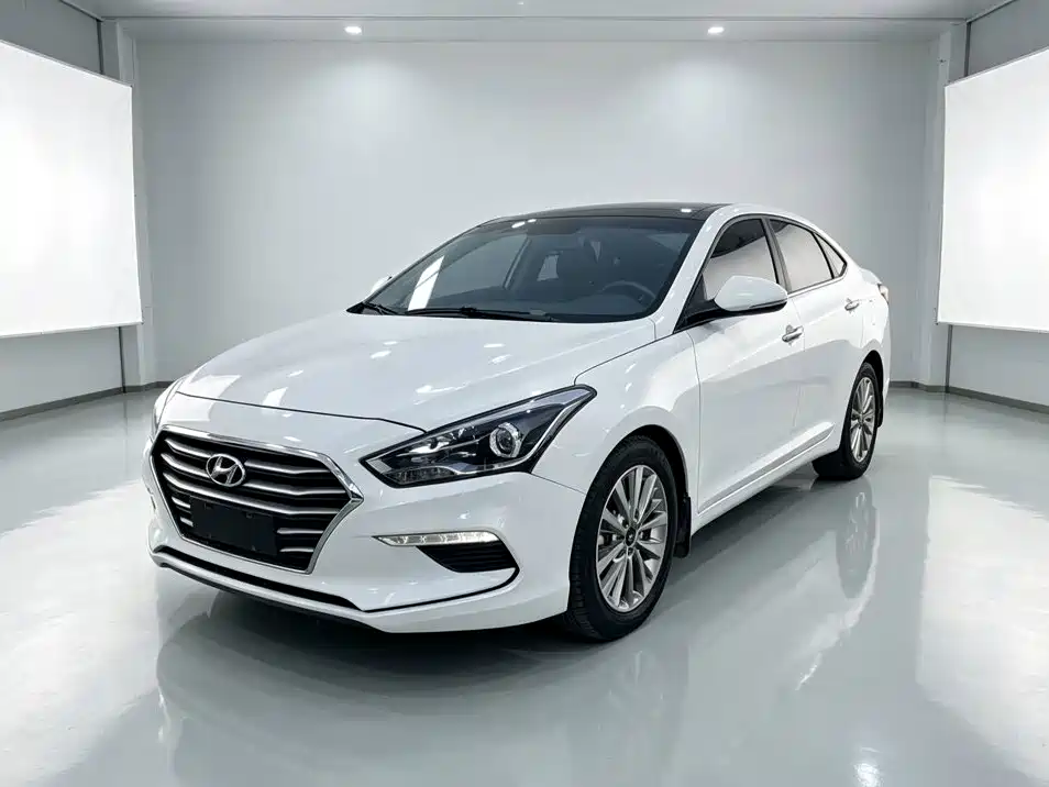 Hyundai Mistra