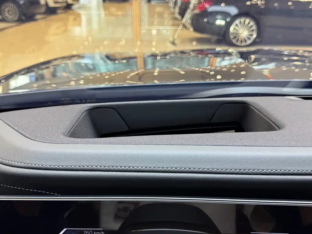 BMW 7 Series — миниатюра 20