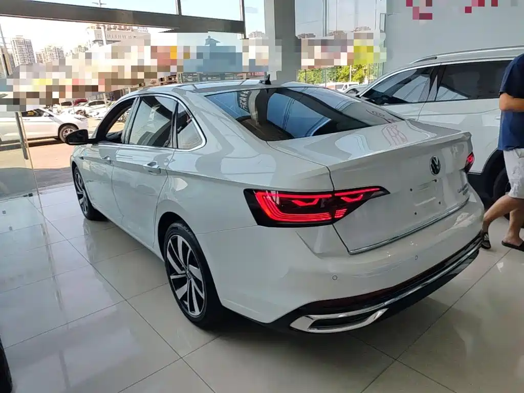 Volkswagen Sagitar — миниатюра 5