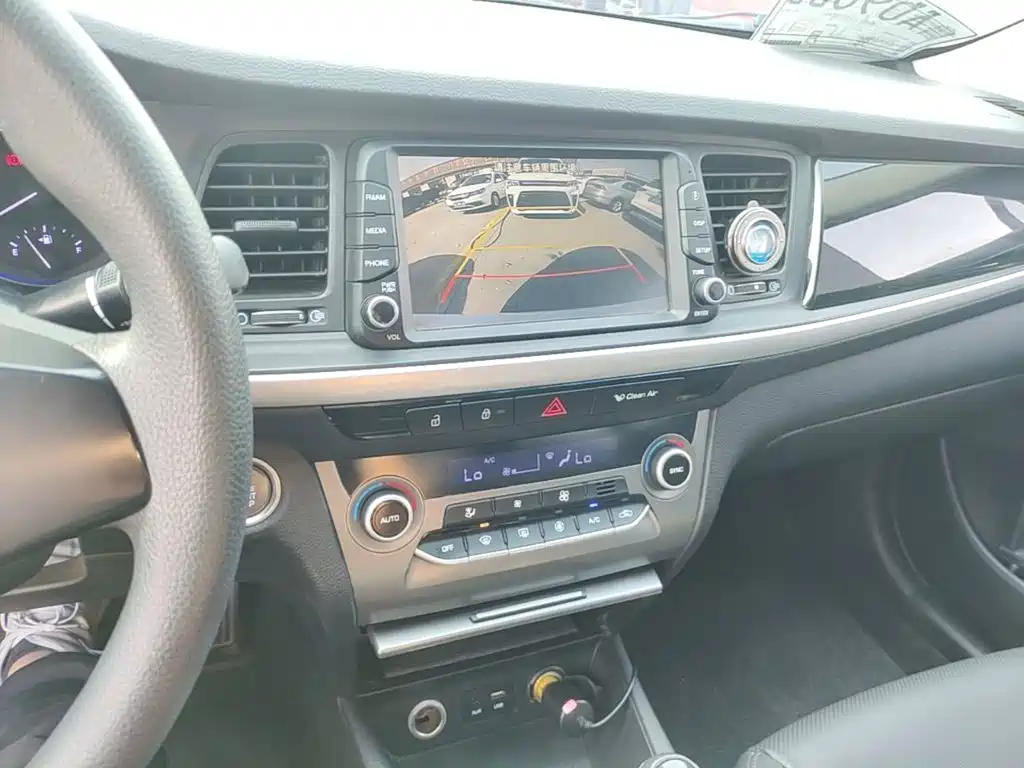 Hyundai Mistra — миниатюра 13