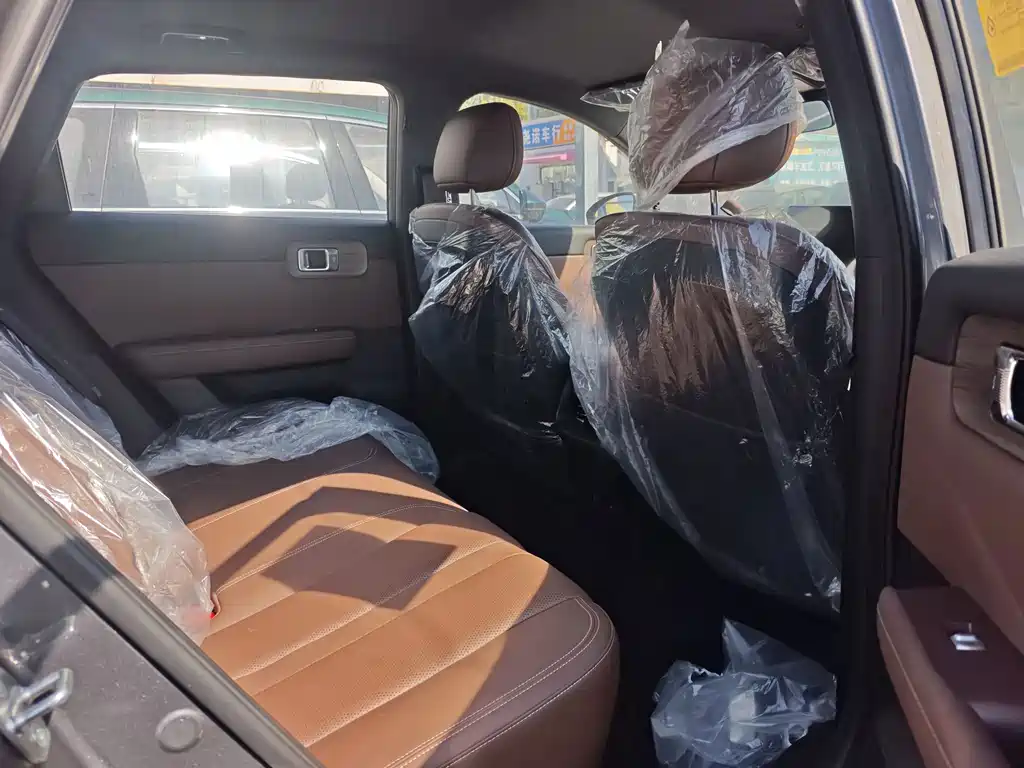 Wuling Xingguang L — миниатюра 15