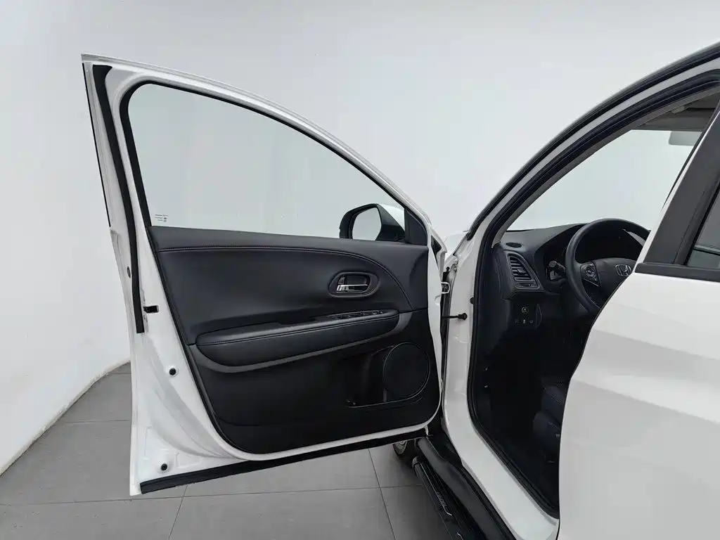 Honda Vezel — миниатюра 8