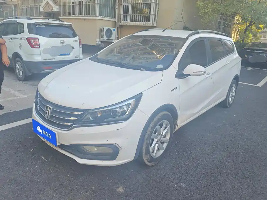 Baojun 310W