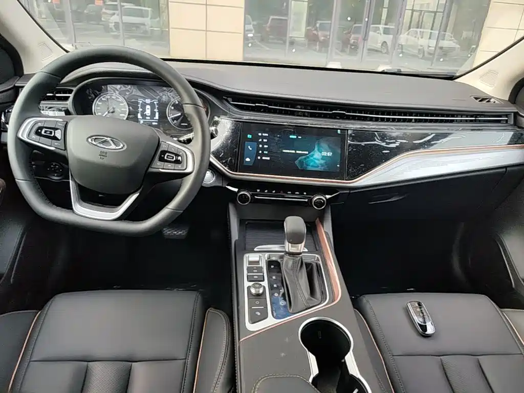 Chery Arrizo 5 PLUS — миниатюра 10
