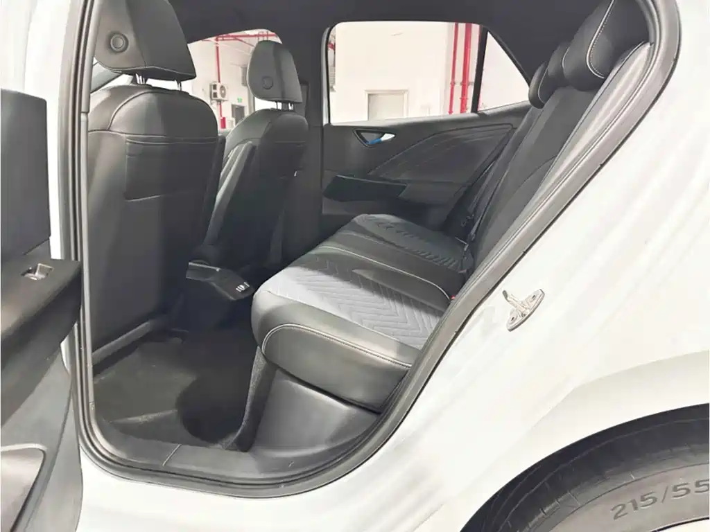 Volkswagen ID.3 — миниатюра 13