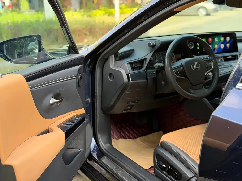 Lexus ES — миниатюра 8