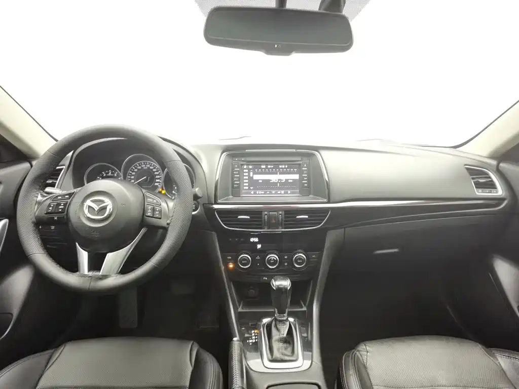 Mazda Atenza — миниатюра 5
