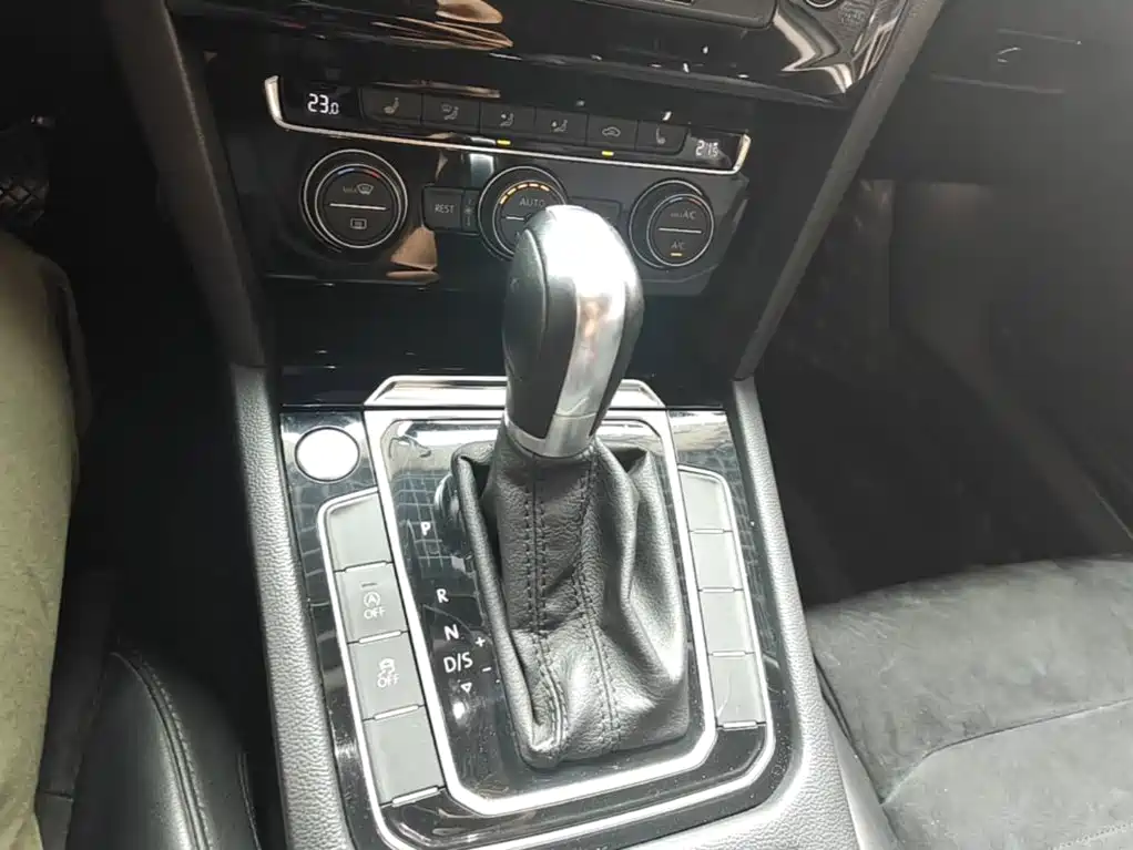 Volkswagen Magotan — миниатюра 14
