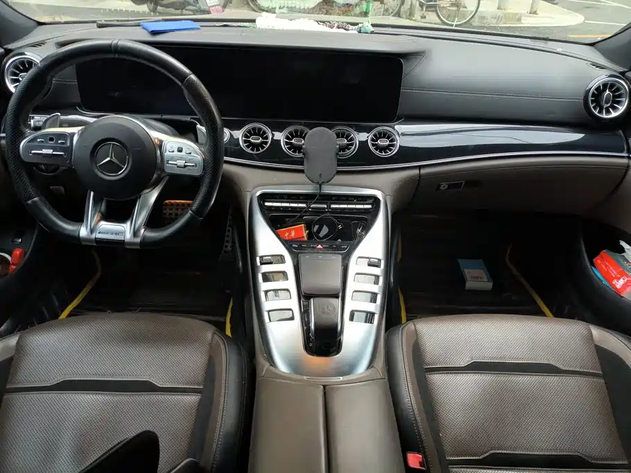 Mercedes-Benz AMG GT — миниатюра 12