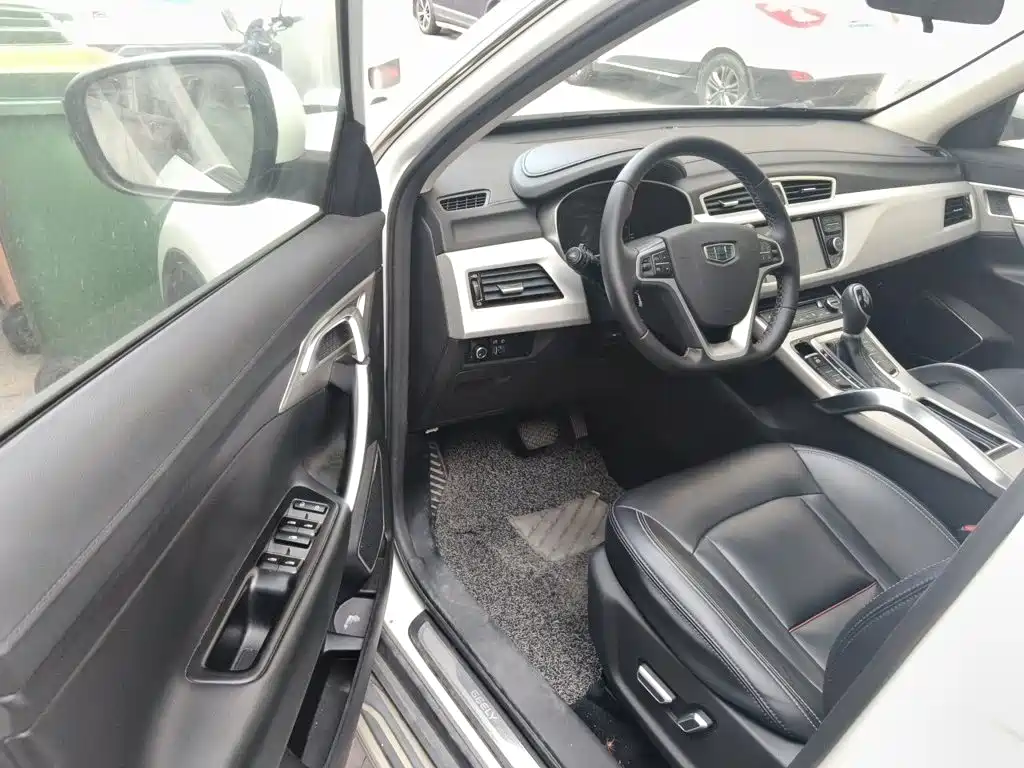 Geely Boyue — миниатюра 13