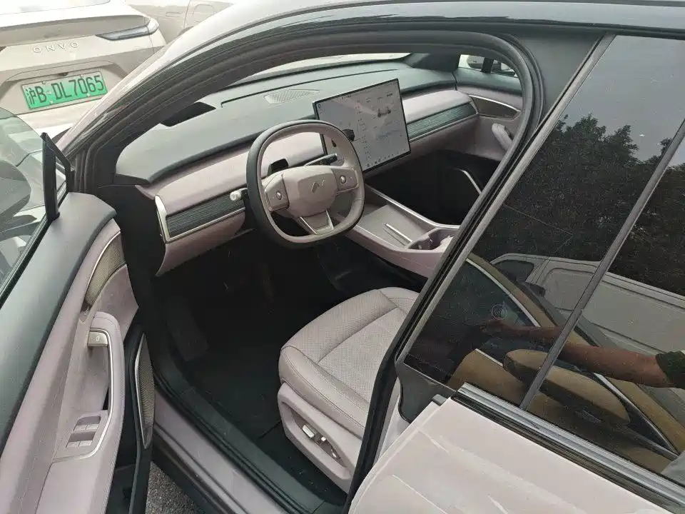Onvo L60 2025 60kWh