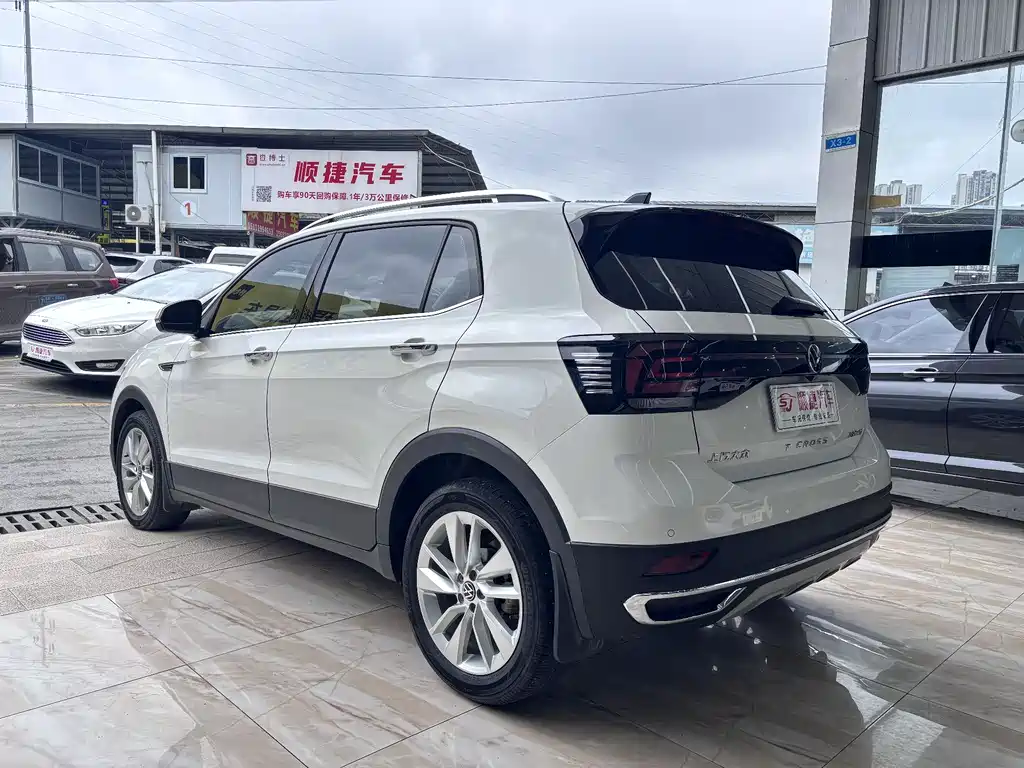 Volkswagen T-Cross 2021 280TSI DSG Comfort