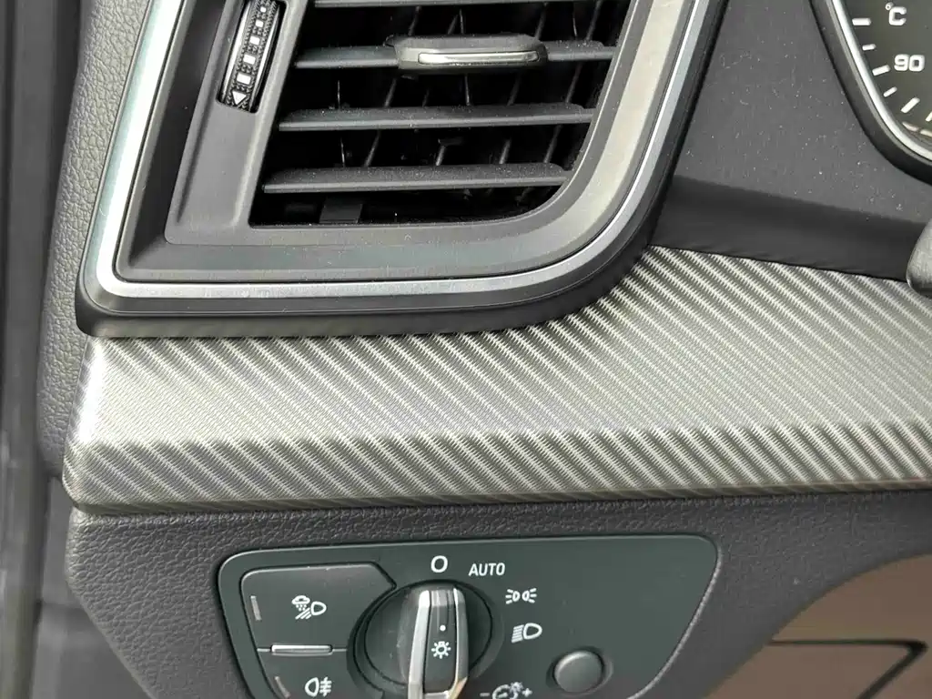 Audi Q5L — миниатюра 27