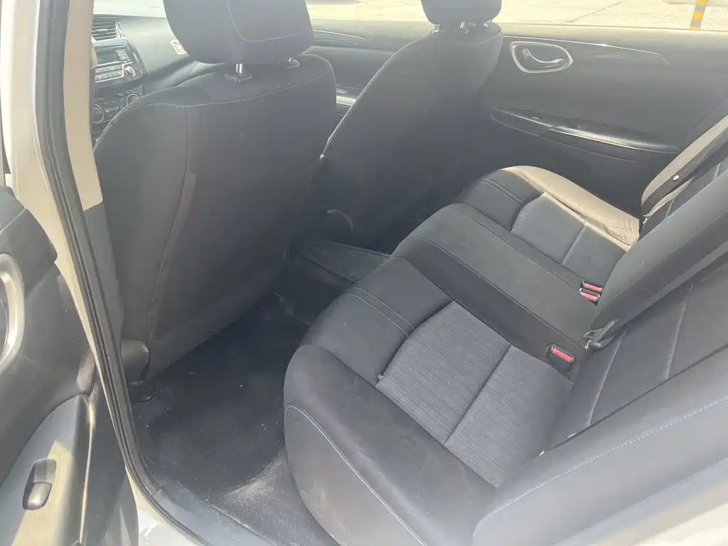 Nissan Sylphy EV — миниатюра 4