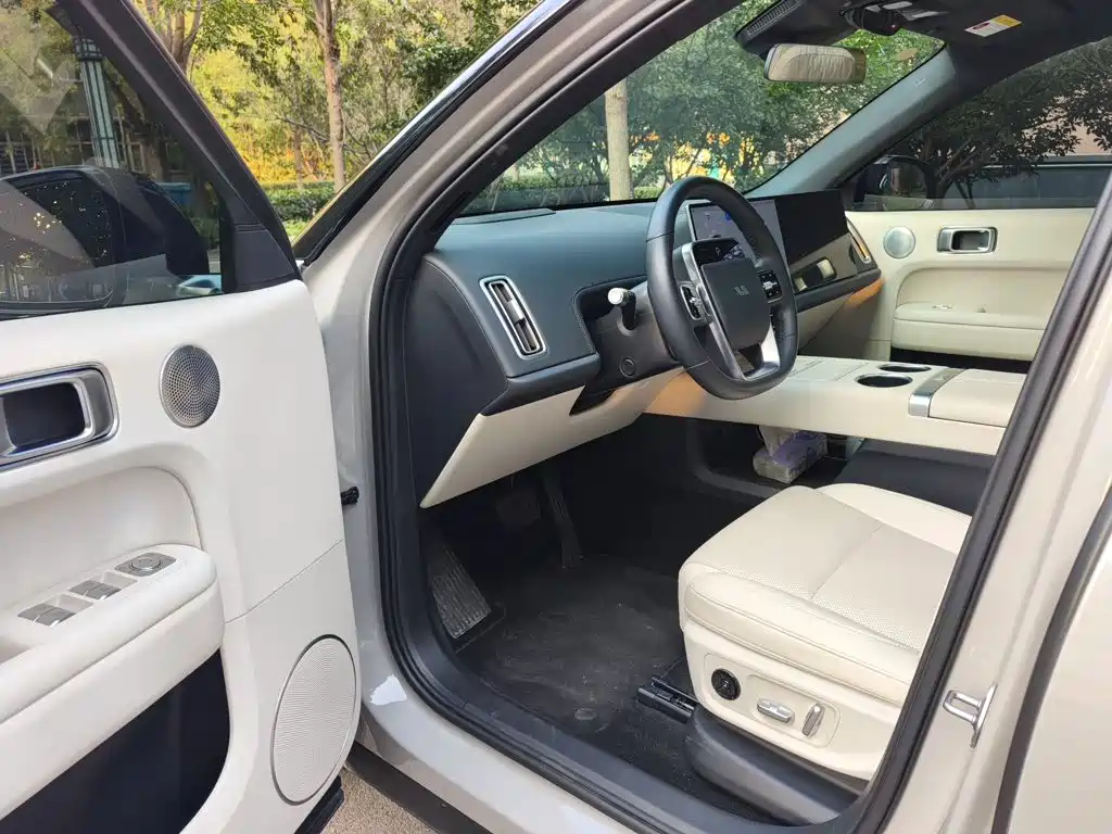 Li Auto Li L6 — миниатюра 4