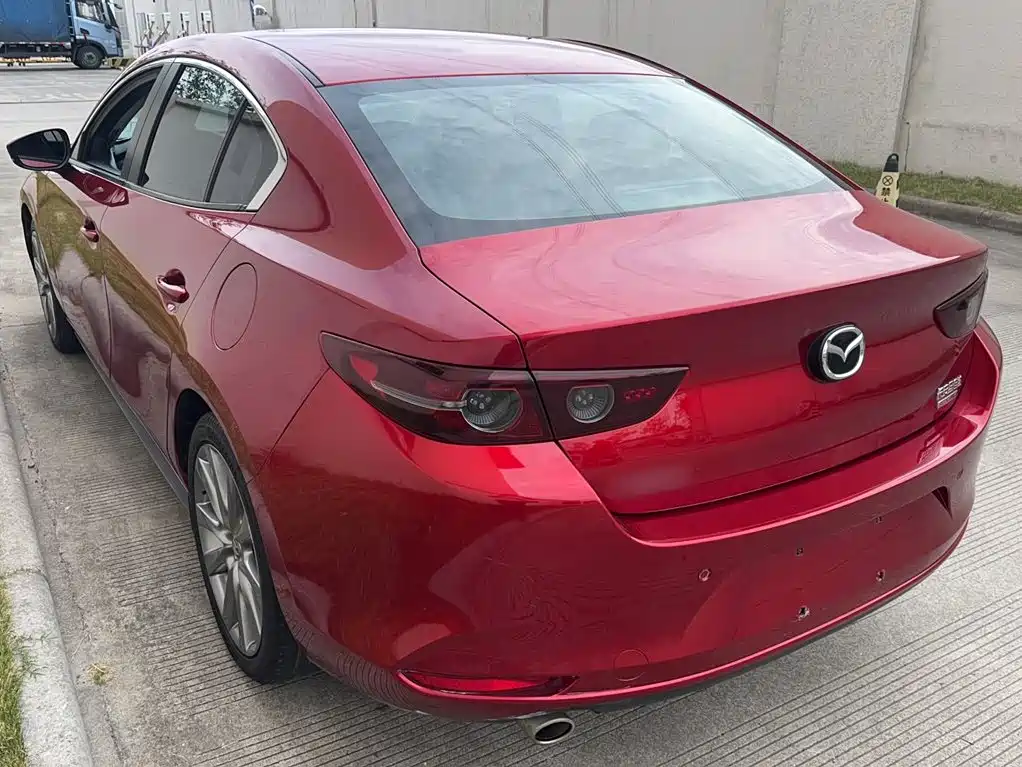 Mazda 3 Axela — миниатюра 13