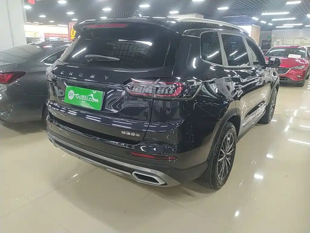 Chery Tiggo 8 8 2025 230TCI AT Luxury 7 мест