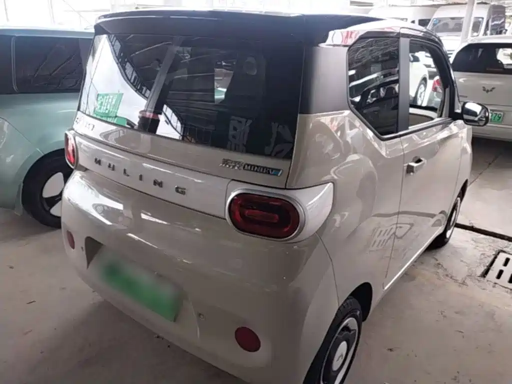 Wuling MINIEV — миниатюра 7