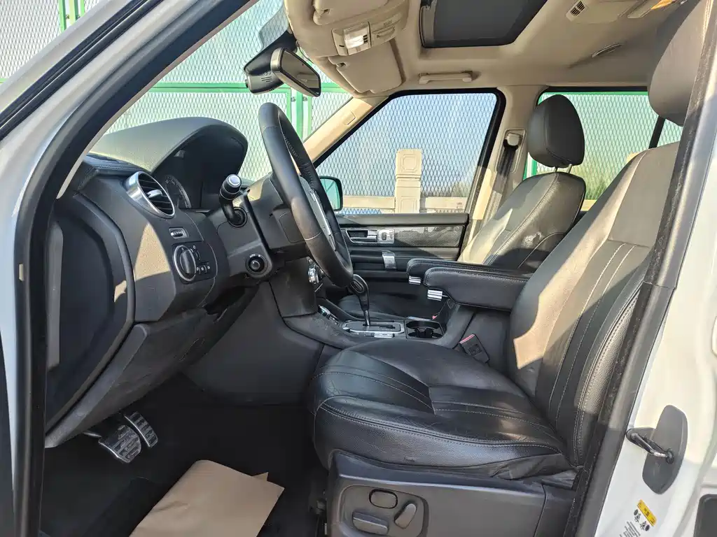 Land Rover Discovery 2012 5.0 V8 HSE