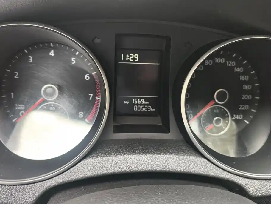 Volkswagen Golf — миниатюра 14