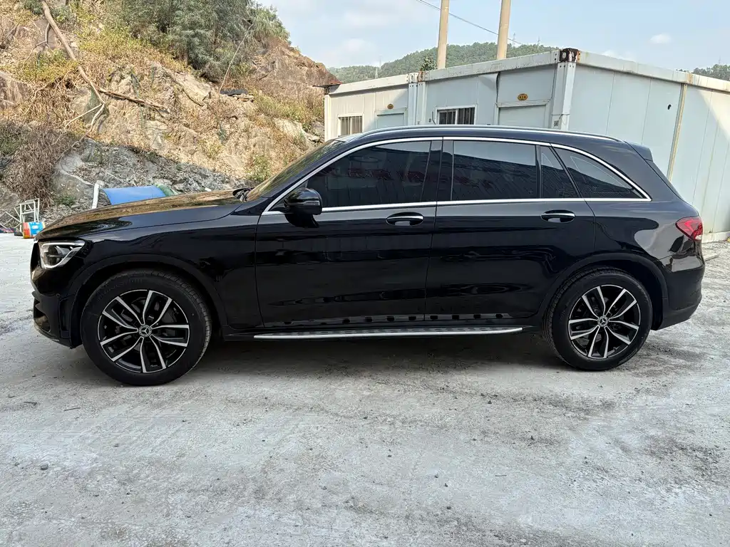 Mercedes-Benz GLC — миниатюра 9