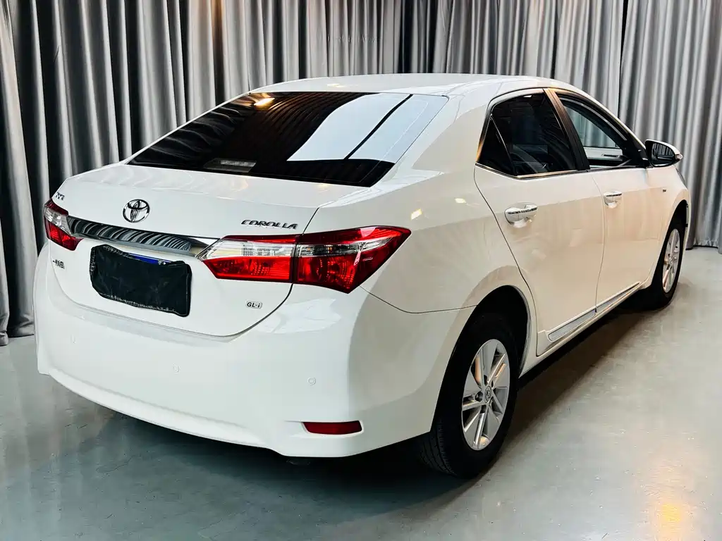 Toyota Corolla — миниатюра 4