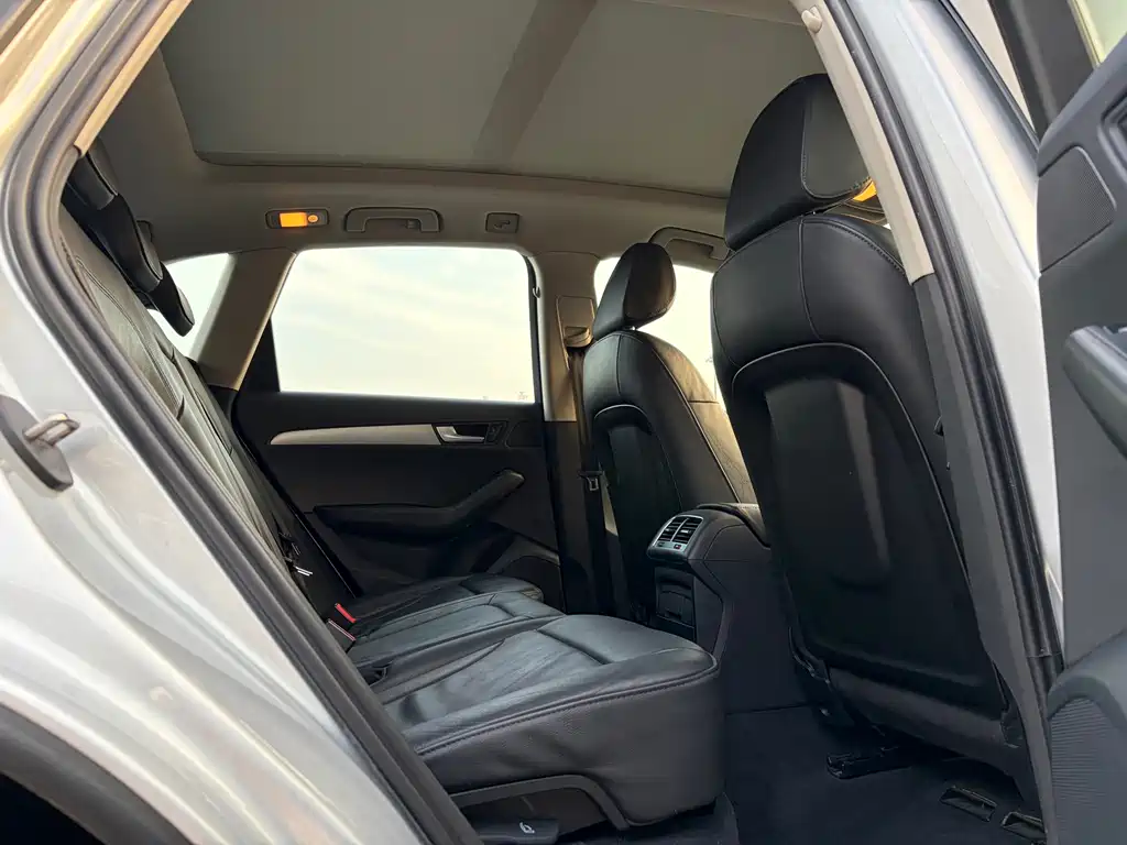 Audi Q5 — миниатюра 9