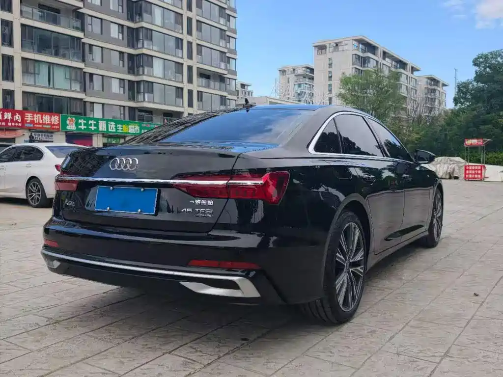 Audi A6L — миниатюра 9