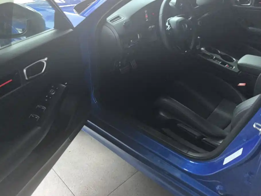 Honda Civic — миниатюра 9