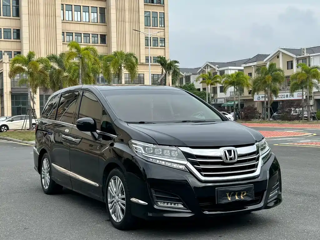 Honda Elysion 2019