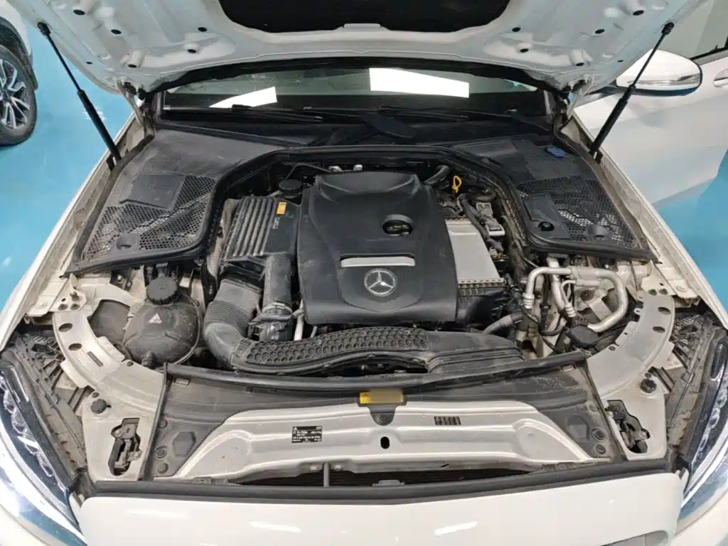 Mercedes-Benz C-Class — миниатюра 20