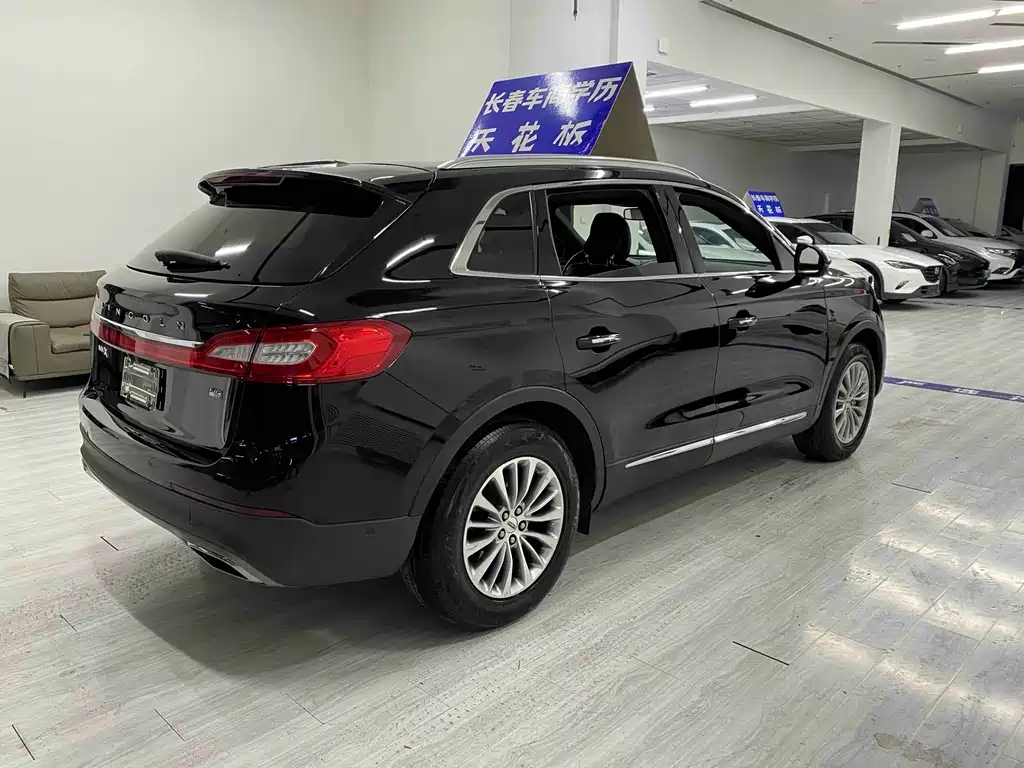 Lincoln MKX — миниатюра 5