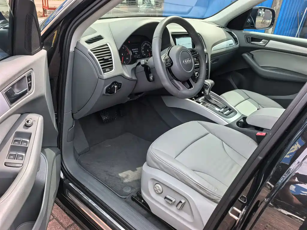Audi Q5 — миниатюра 5